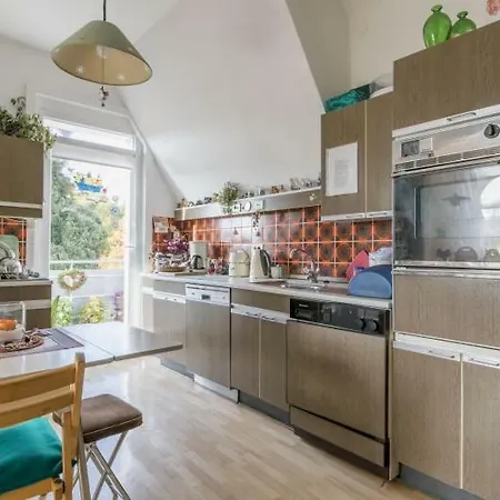 5837 Private Homestay *